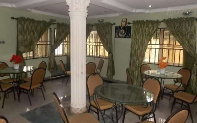 D Jos Hotel Annex