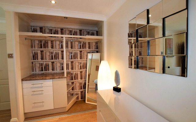Clifton Serviced Apartments