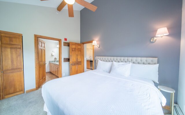 Hidden River Lodge 5992