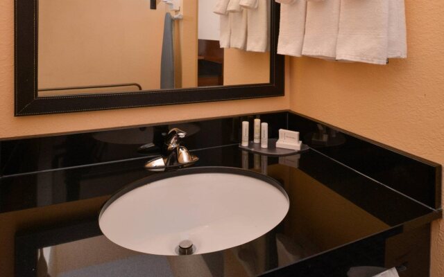 Baymont by Wyndham St. Charles