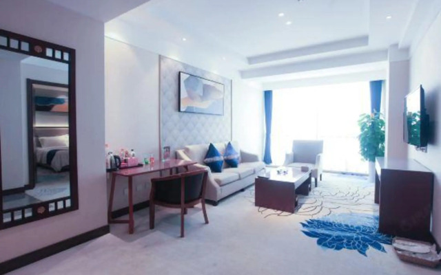 Huazhou Hotel