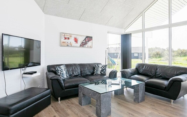 Luxurious Holiday Home With Private Whirlpool in Jutland