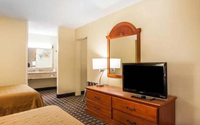 Quality Inn & Suites