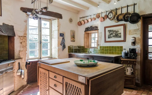 Ritzy Mansion in Sourzac With Tennis Court, Pool & Gym