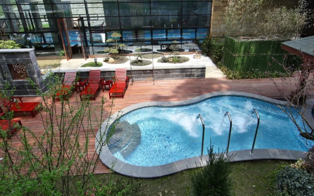 Dujiangyan Uvilla Resort Culture