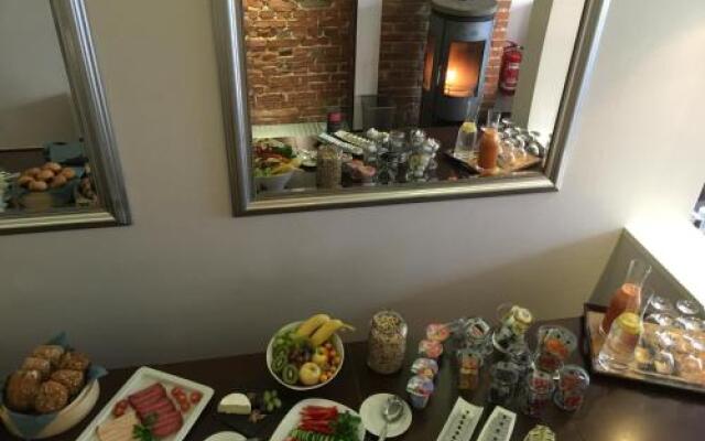 Hotel Anna