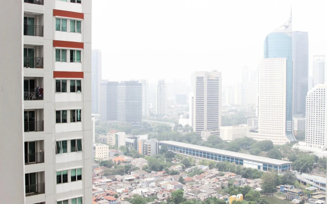 Great Location And Comfy 2Br Apartment At Thamrin Residence