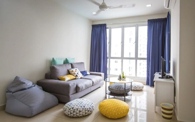 Maxim Citylight Sentul by SYNC