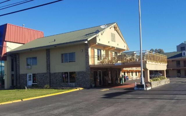 Pigeon Forge Parkway Inn