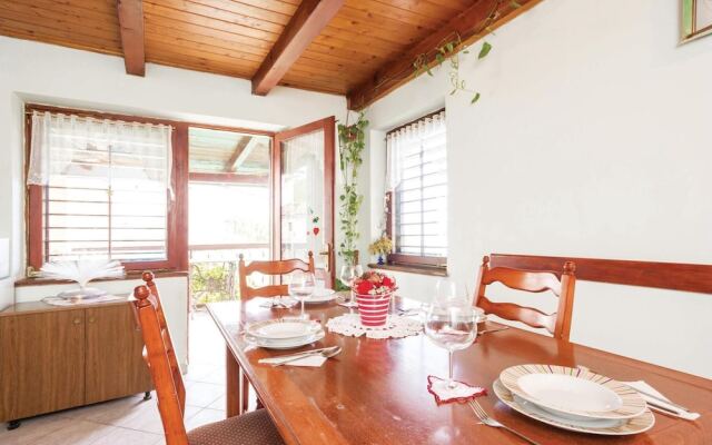 Beautiful Home in Lovran With Wifi and 2 Bedrooms