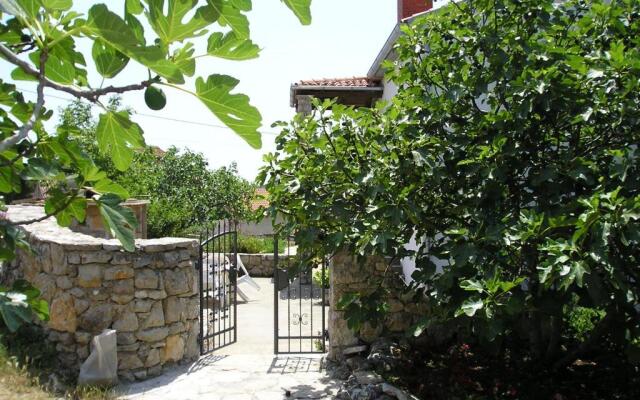 Apartments Vodarić Loznati