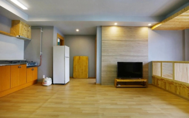 Yangpyeong Gyegoksaseum Pension