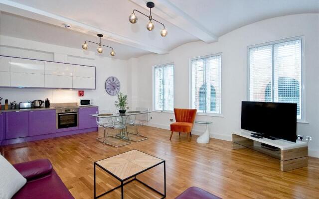 Mulberry Flat 3 - One bedroom 2nd floor by City Living London