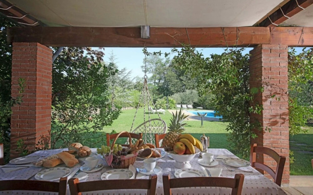 Villa Girasole in Polpenazze del Garda