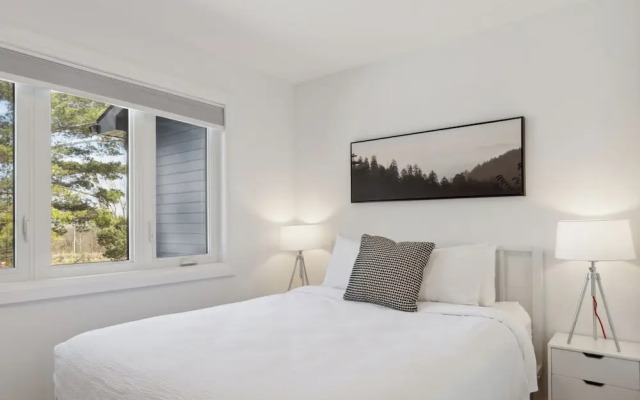 The Cottages at Blue