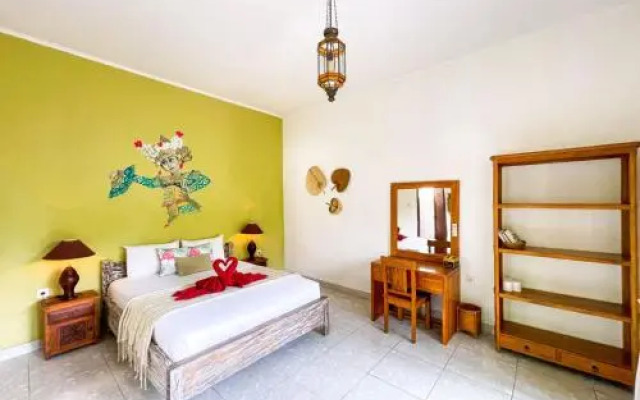 Solaluna Beach Homestay