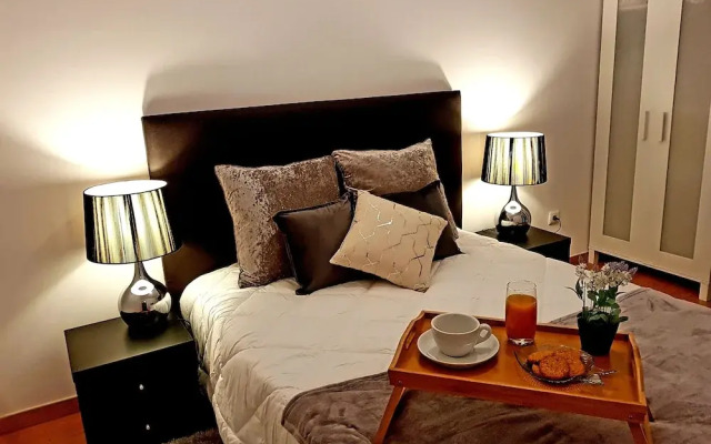 Enjoy Oporto Flat
