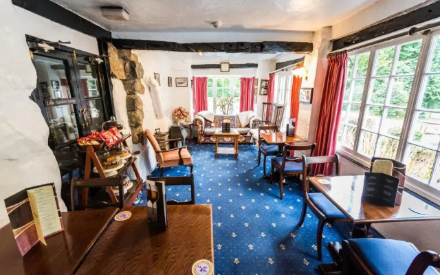 Gwesty Minffordd Hotel