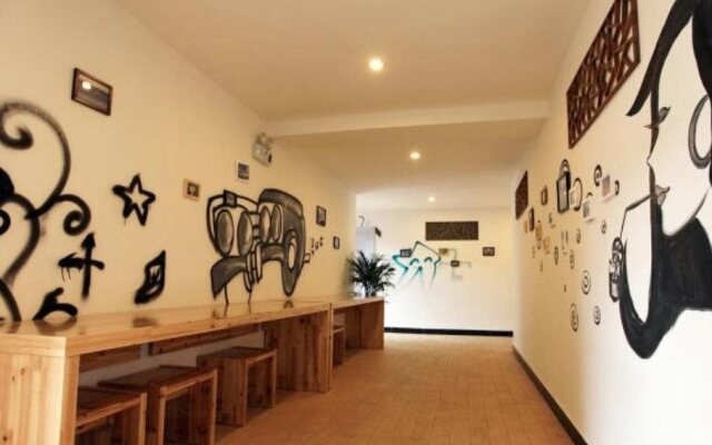 Huangshan Shele International Youth Hostel