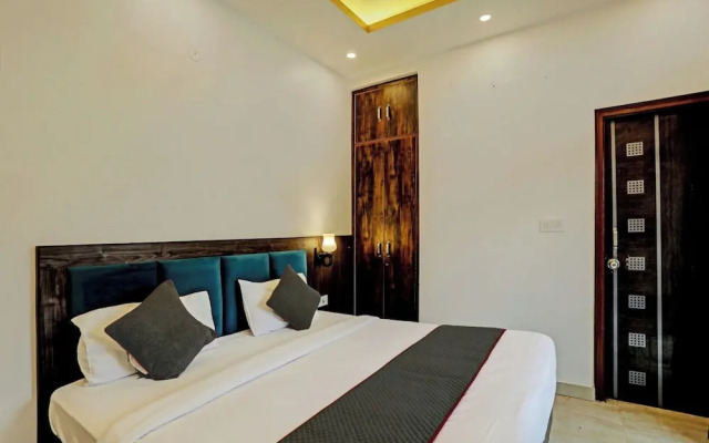 Hotel Grand King Plaza