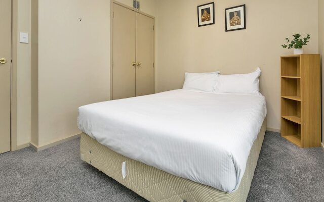 QV Auckland CBD Apartment with Parking and Free Wifi - 769