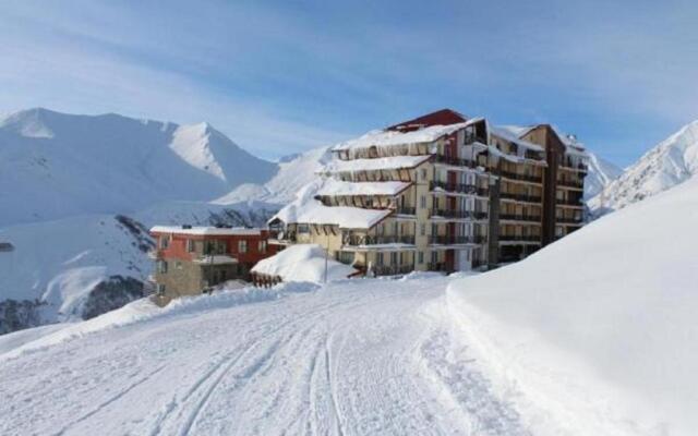 3-room Apartment NFT Gudauri Penta 202