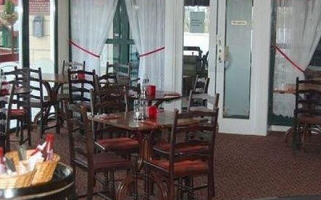 MacKenzies Highland Inn