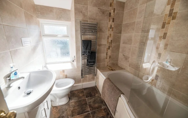 Park Square Retreat in Blaenau