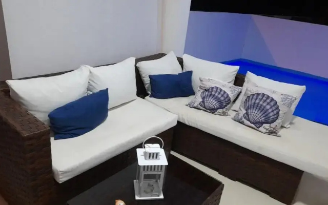 Villa Sleeps 8 With Private Pool