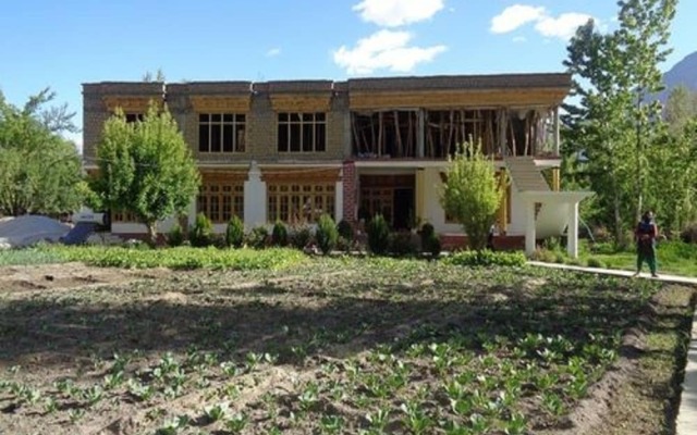 Yourdum Guest House