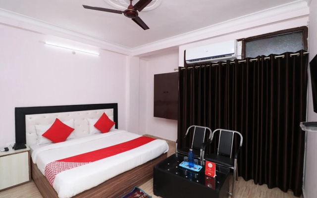 OYO 23206 Hotel Sky View