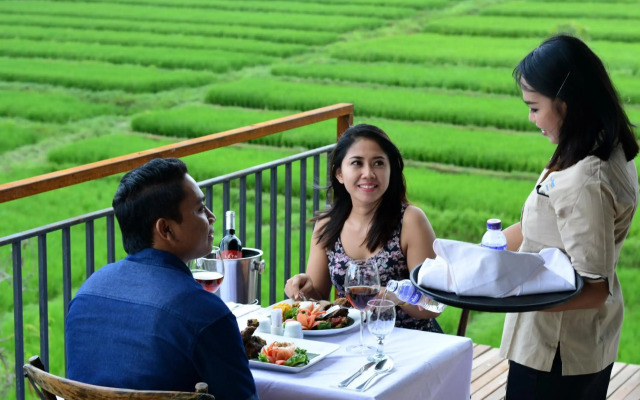 The Salak Hotel