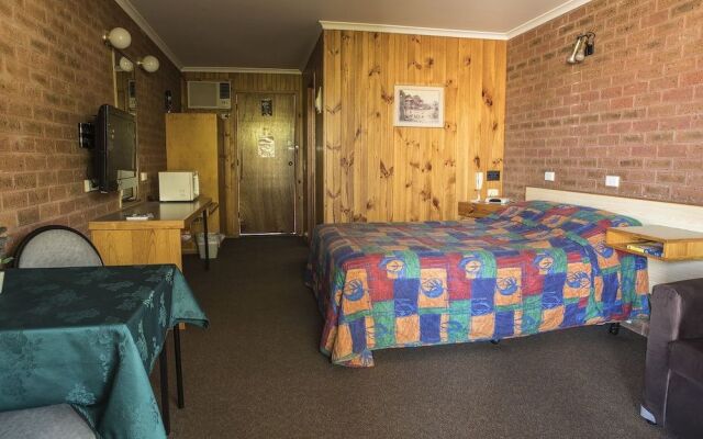 Country Roads Motor Inn Narrandera