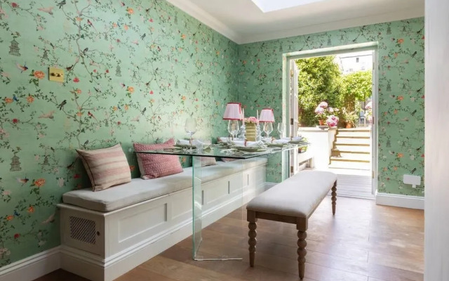 Westbourne Park Road Xvii by Onefinestay