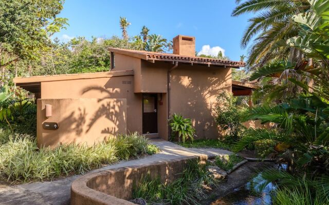 San Lameer Villa Rentals 3404