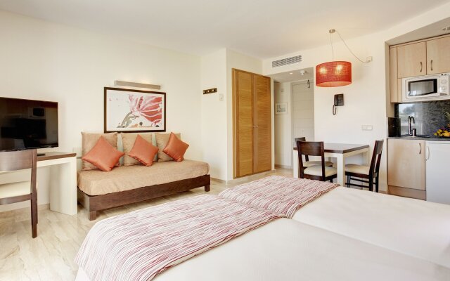 Grupotel Alcudia Suite