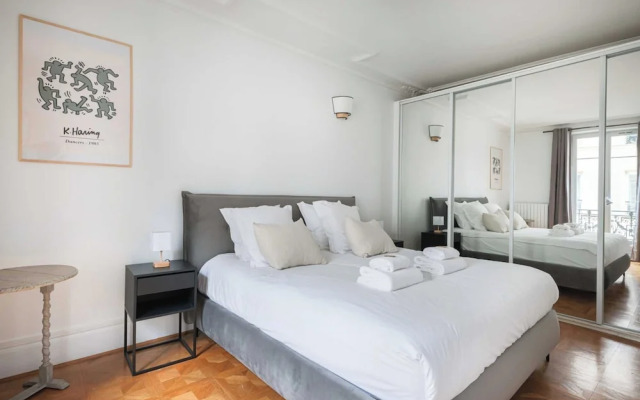 Elegant Apartment for 4 People