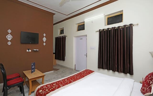 OYO 10936 Rajasthan Resort