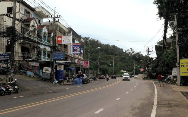 6-32 - Large 1 Bedroom-1bathroom 1 Km Walking To Patong Beach