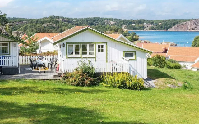 4 Person Holiday Home in Stromstad