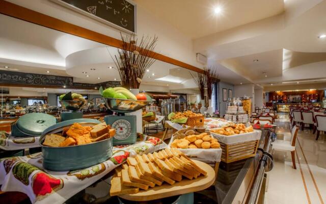 Golden Sands Hotel Apartments