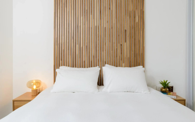 Sea&City by HolyGuest