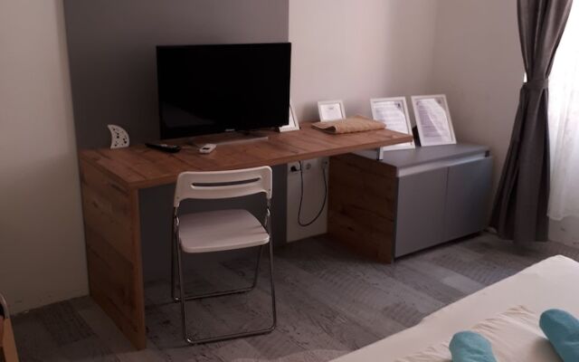 Hostel Ljiljana