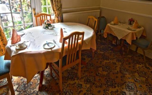 Longleigh Guesthouse