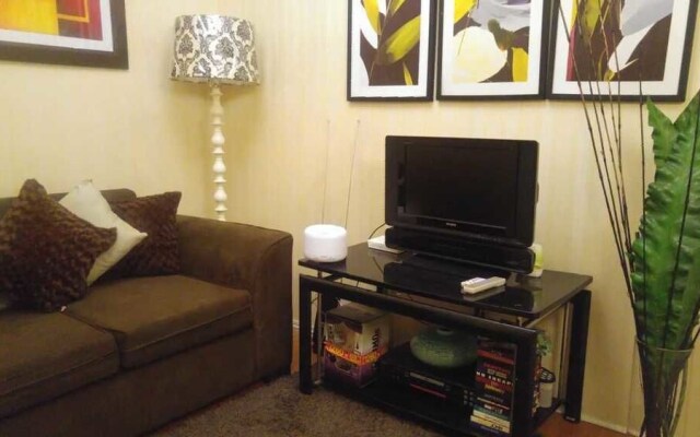 Travellers Transient Lodge Mandaluyong - Hostel