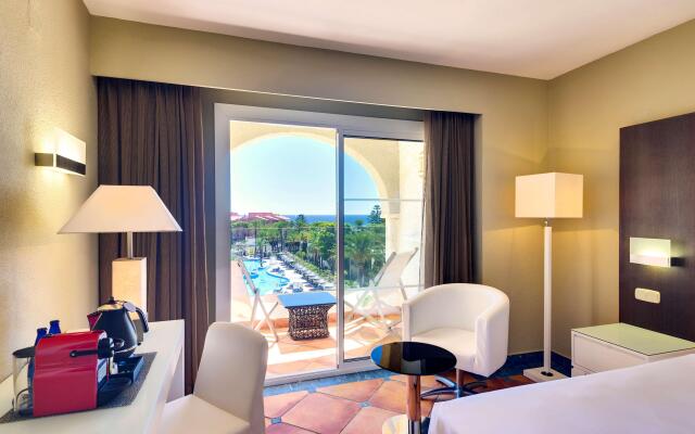 Meliá Zahara Resort & Villas