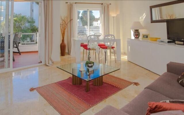 Beachfront Apartment in Marbella