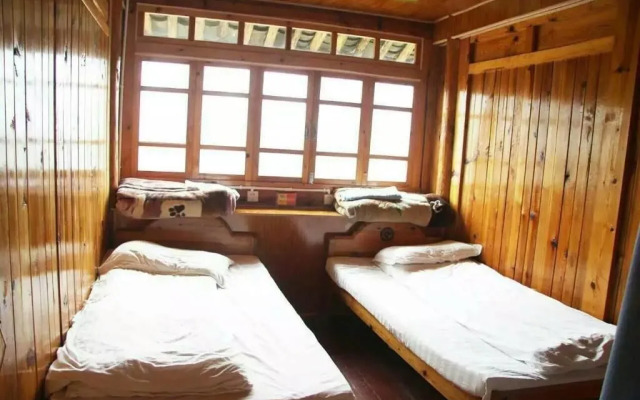 Tiger leaping gorge tea horse gasthaus