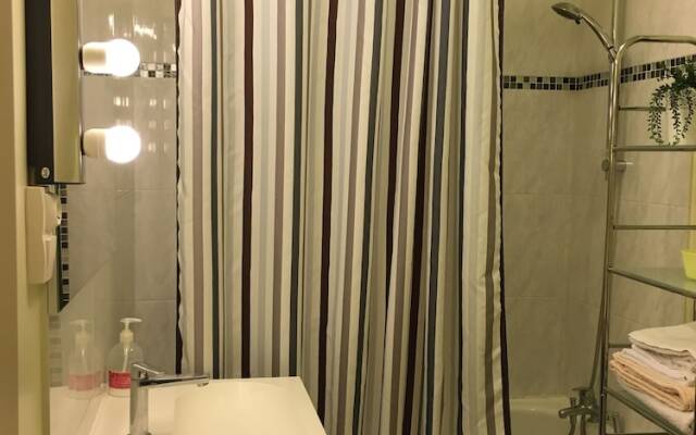 Sunny and Spacious Appartment, 44 Sqm, Great View, Wifi, Tv,