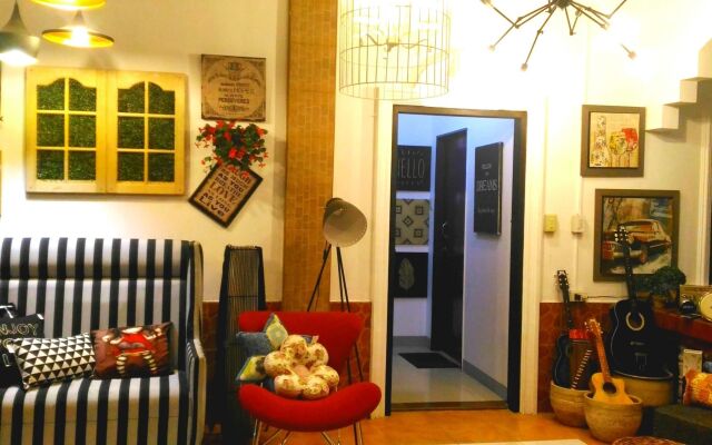 Panglao Island Inn - Hostel